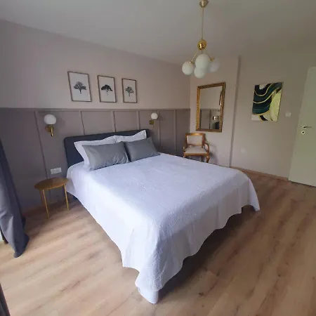 Apartment Lovely Gem At The Location In Center *